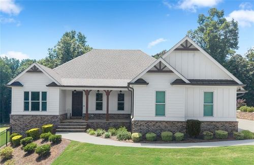 4466 Park Royal Dr, Flowery Branch, GA, 30542-4660 | Card Image