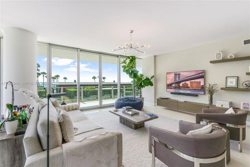 201n-350 Ocean Dr, Key Biscayne, FL, 33149-1627 | Card Image