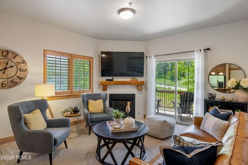 1307-5519 Lillehammer Ln, Park City, UT, 84098-6081 | Card Image