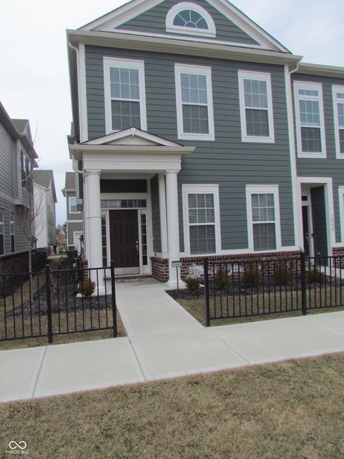 1062 Valentine Ln, Carmel, IN, 46032-3393 | Card Image