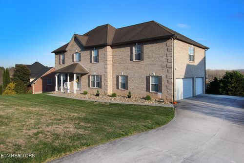 3531 Hubbs Crossing Ln, Knoxville, TN, 37938-4068 | Card Image