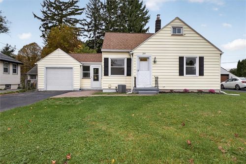 214 Heberle Rd, Irondequoit, NY, 14609-1805 | Card Image