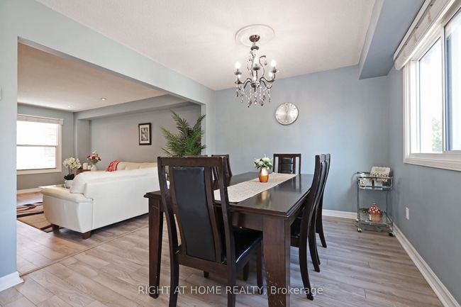 32 Chapman Dr, House other with 4 bedrooms, 4 bathrooms and 2 parking in Ajax ON | Image 9