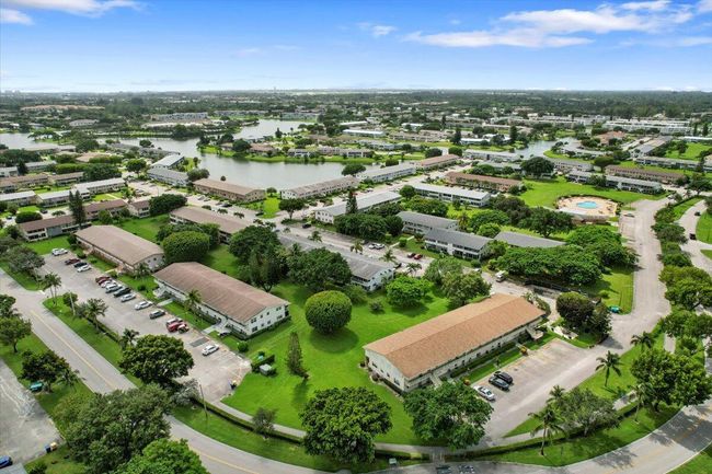 201 Kent L, Condo with 1 bedrooms, 2 bathrooms and null parking in West Palm Beach FL | Image 25