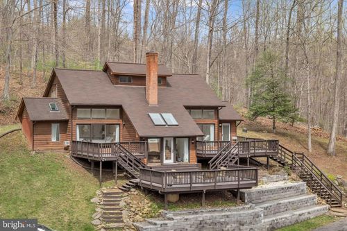 38528 Lime Kiln Rd, MIDDLEBURG, VA, 20117-3128 | Card Image