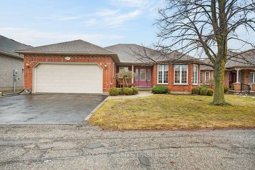 139-153 Golf Links Dr, Baden, ON, N3A3N8 | Card Image