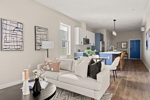 5-28 Hansborough St, Boston, MA, 02124-2712 | Card Image