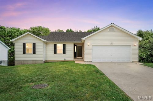 808 Big Red Ct, Warrenton, MO, 63383-2361 | Card Image