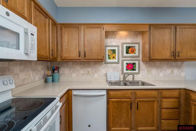 APT-101 - 45 Restless Ct, Townhouse with 2 bedrooms, 3 bathrooms and null parking in North Mankato MN | Image 11