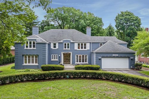 1925 Wellesley Dr, Detroit, MI, 48203-1428 | Card Image