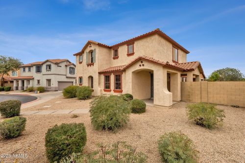 988 E Redondo Dr, Gilbert, AZ, 85296-8368 | Card Image