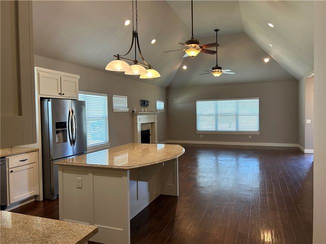 5912 W Willow St, House other with 3 bedrooms, 3 bathrooms and null parking in Rogers AR | Image 7