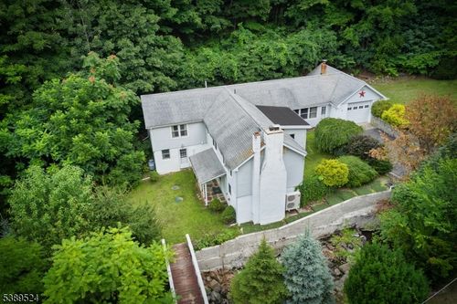 41 Sand Pond Rd, Hamburg, NJ, 07419-9658 | Card Image