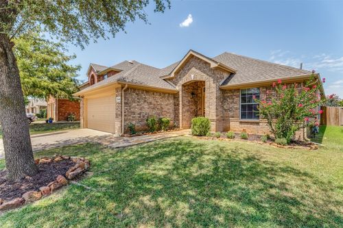 7045 Welshman Drive, Fort Worth, TX, 76137 | Card Image