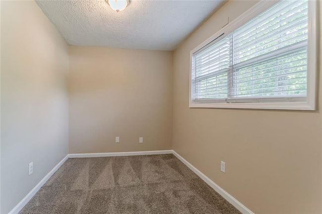 2212 Chestnut Log Loop, House other with 4 bedrooms, 2 bathrooms and 2 parking in Lithia Springs GA | Image 21