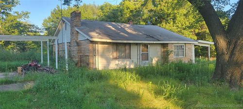 911 S 221st West Ave, Sand Springs, OK, 74063-8087 | Card Image