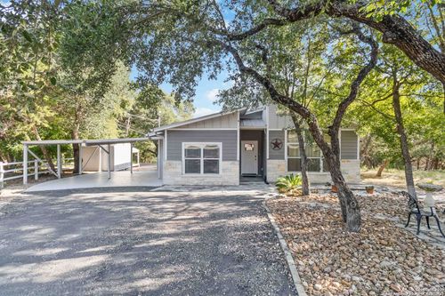 3091 Lakeview Dr, Canyon Lake, TX, 78133-6381 | Card Image