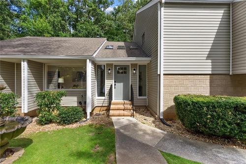 4513 Rivercliff Dr Sw, Lilburn, GA, 30047-4732 | Card Image