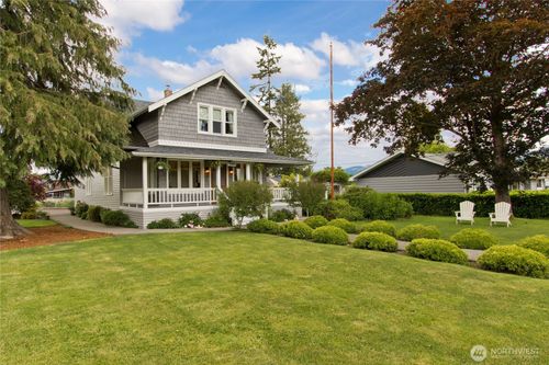 26806 Se 432nd St, Enumclaw, WA, 98022-8212 | Card Image