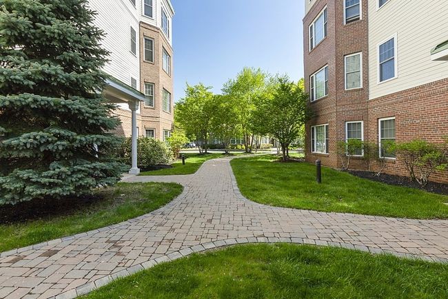 UNIT-13 - 295 Salem St, Condo with 2 bedrooms, 2 bathrooms and 1 parking in Woburn MA | Image 29
