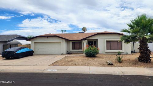7425 W Jenan Dr, Peoria, AZ, 85345-8771 | Card Image