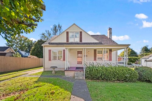 1516 Hager Street, Ashland, KY, 41102 | Card Image
