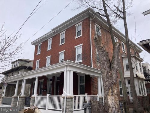 914 Swede St, NORRISTOWN, PA, 19401-6300 | Card Image