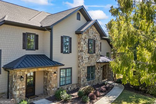 102-15 Cottage Ln, Toccoa, GA, 30577-2541 | Card Image