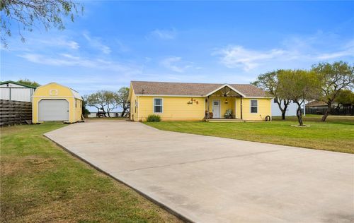 476 S County Road 1144, Riviera, TX, 78379 | Card Image