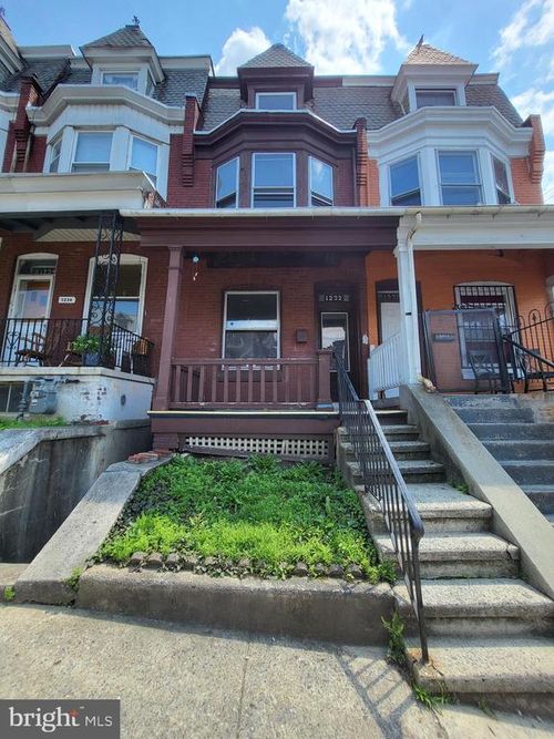 1232 Douglass St, READING, PA, 19604-2434 | Card Image
