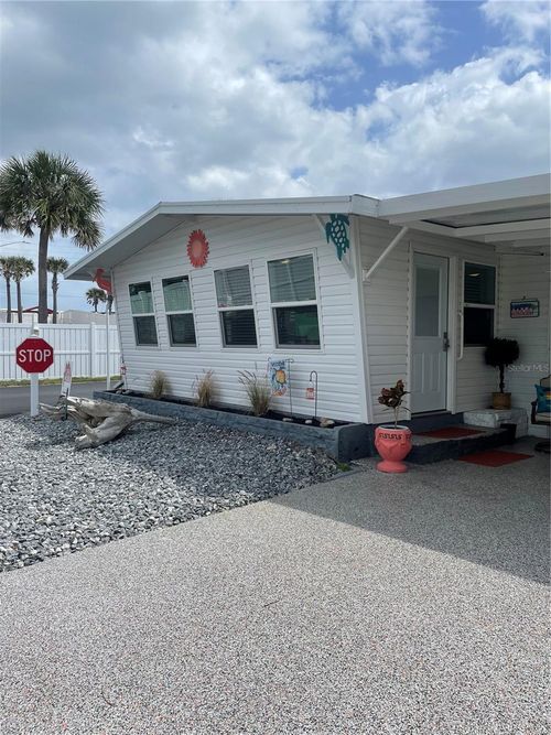 102 Merrimac Dr, Flagler Beach, FL, 32136-2720 | Card Image