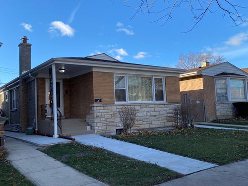6078 N Troy St, Chicago, IL, 60659-2413 | Card Image