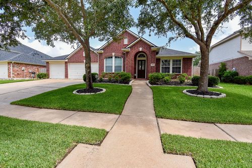 21002 Lonely Star Ln, Richmond, TX, 77406-7044 | Card Image
