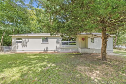 1115 S 284th East Ave, Catoosa, OK, 74015-4714 | Card Image