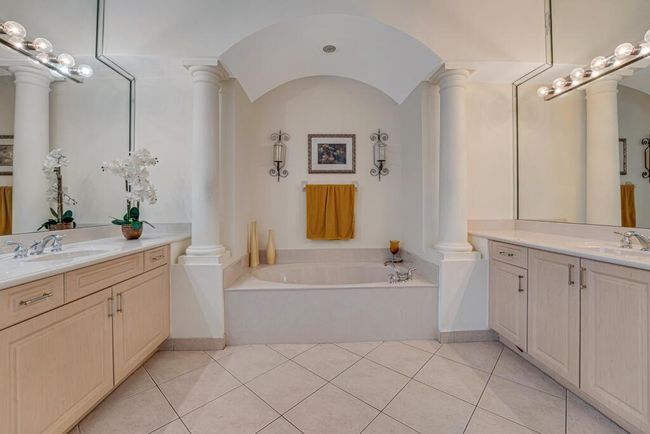 7562 Starfish Reef Ln, House other with 3 bedrooms, 2 bathrooms and null parking in Lake Worth FL | Image 24