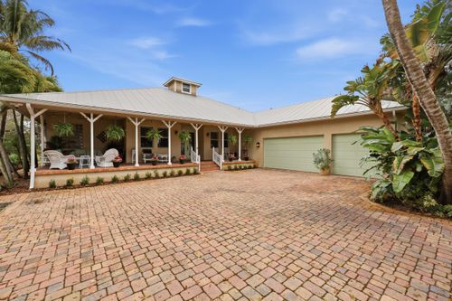 2412 Se Saint Lucie Blvd, Stuart, FL, 34996-5113 | Card Image