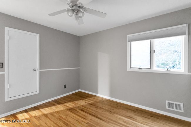 50 Maplewood Dr, House other with 4 bedrooms, 3 bathrooms and null parking in Middletown NJ | Image 14