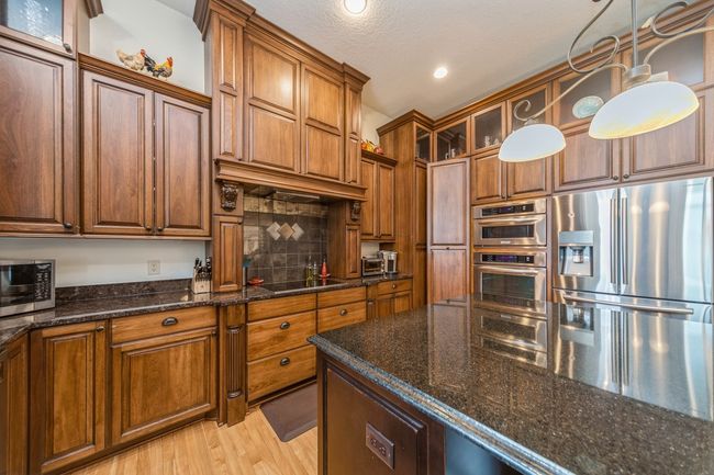 9289 Winterberry Ct, Home with 4 bedrooms, 4 bathrooms and null parking in West Des Moines IA | Image 11
