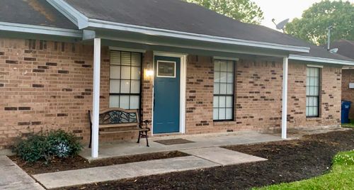 633 Joseph, China, TX, 77613-2001 | Card Image