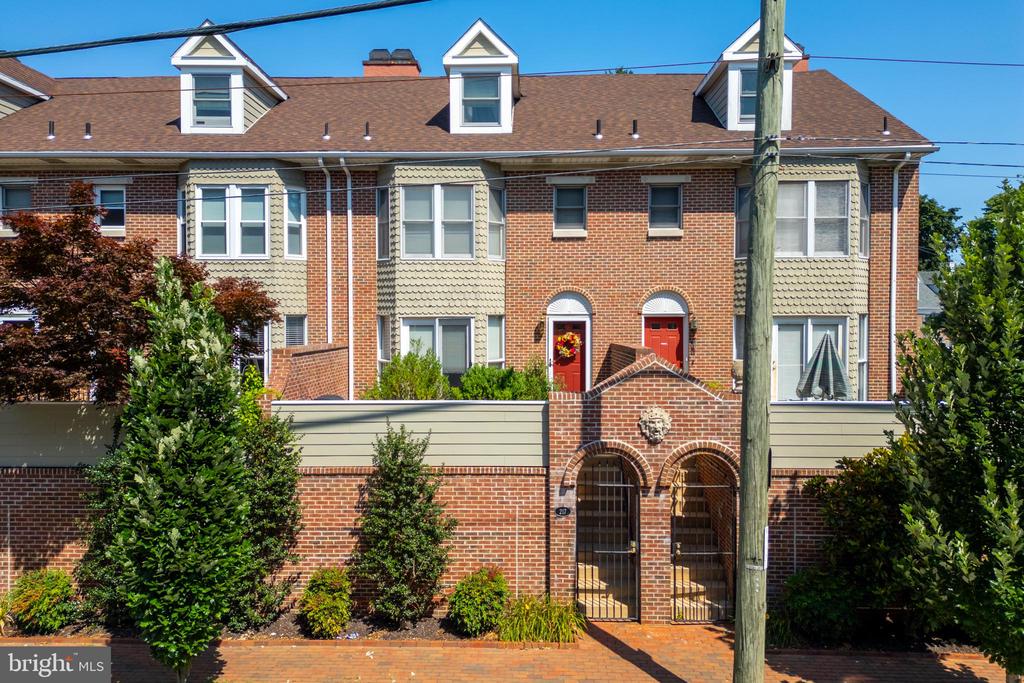 Chestnut St, West Chester, PA 19380