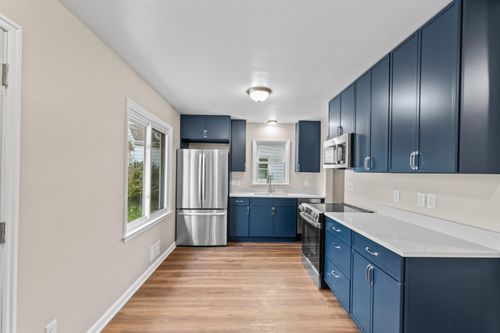 841 N 54th St, Milwaukee, WI, 53208-3023 | Card Image