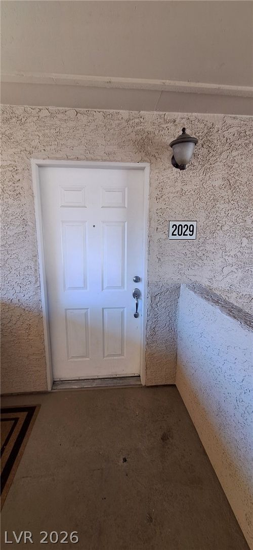 2029-7200 Pirates Cove Rd, Las Vegas, NV, 89145-4268 | Card Image