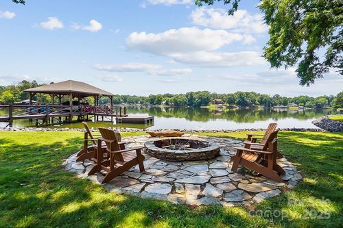 4485 River Oaks Rd, Lake Wylie, SC, 29710-7026 | Card Image