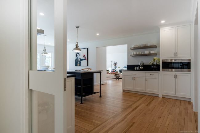 148 W Hills Rd, House other with 5 bedrooms, 5 bathrooms and null parking in New Canaan CT | Image 11