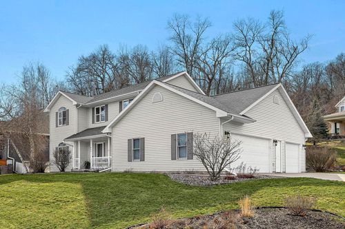 867 Olympic Drive, Onalaska, WI, 54650 | Card Image