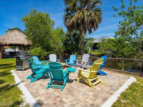 2469 Florida Ave, NAPLES, FL, 34112-6423 | Card Image