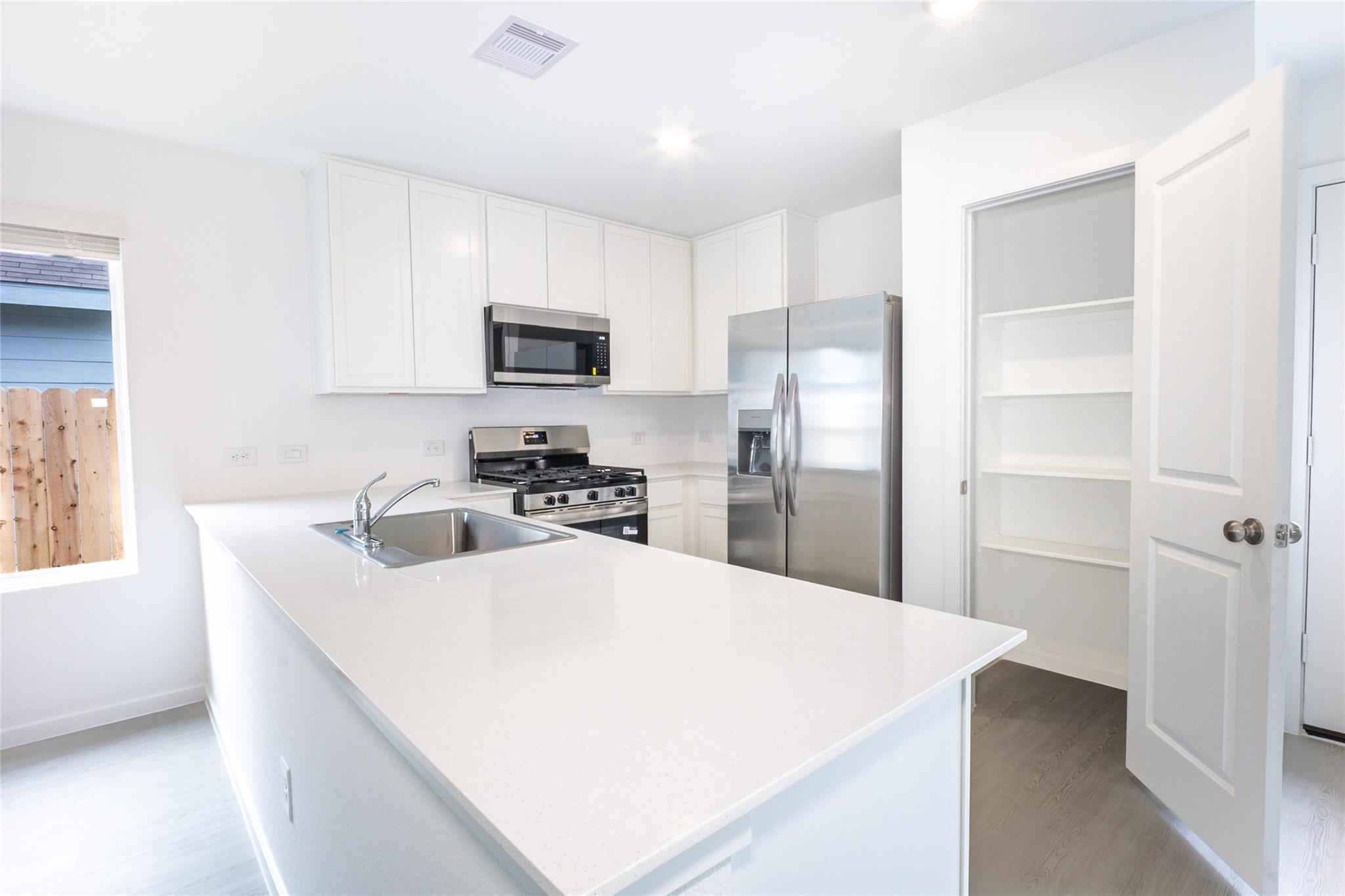 Residential Lease in Conroe 3