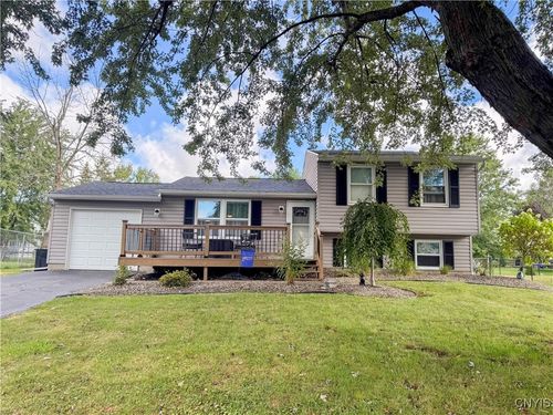 5382 Tourmaline Dr, Clay, NY, 13041-8961 | Card Image