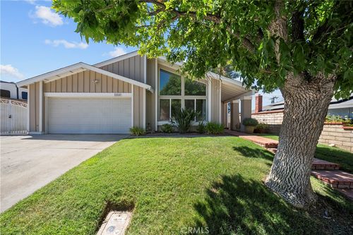 22540 Tula Dr, Saugus, CA, 91350-1557 | Card Image