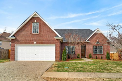 403 Foster Dr, White House, TN, 37188-4068 | Card Image